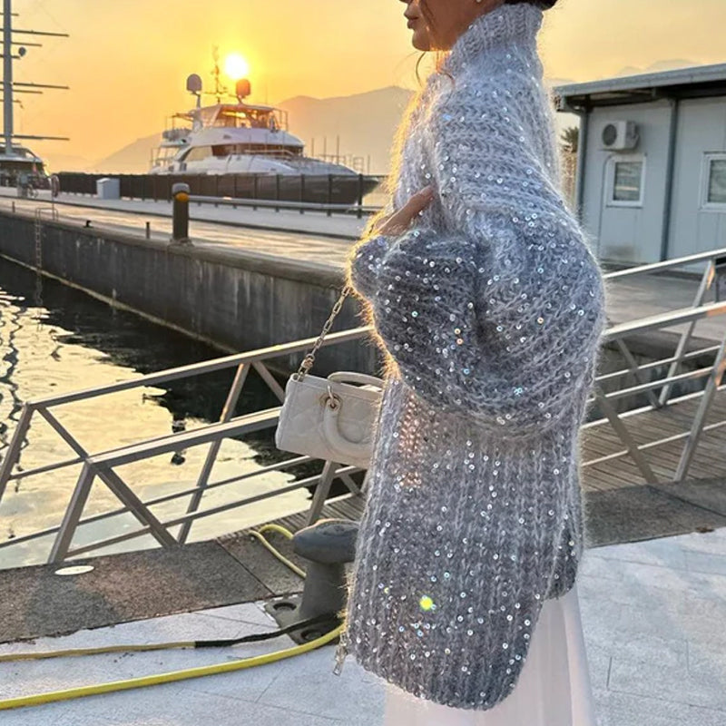 Tröja stickad med enfärgade paljetter